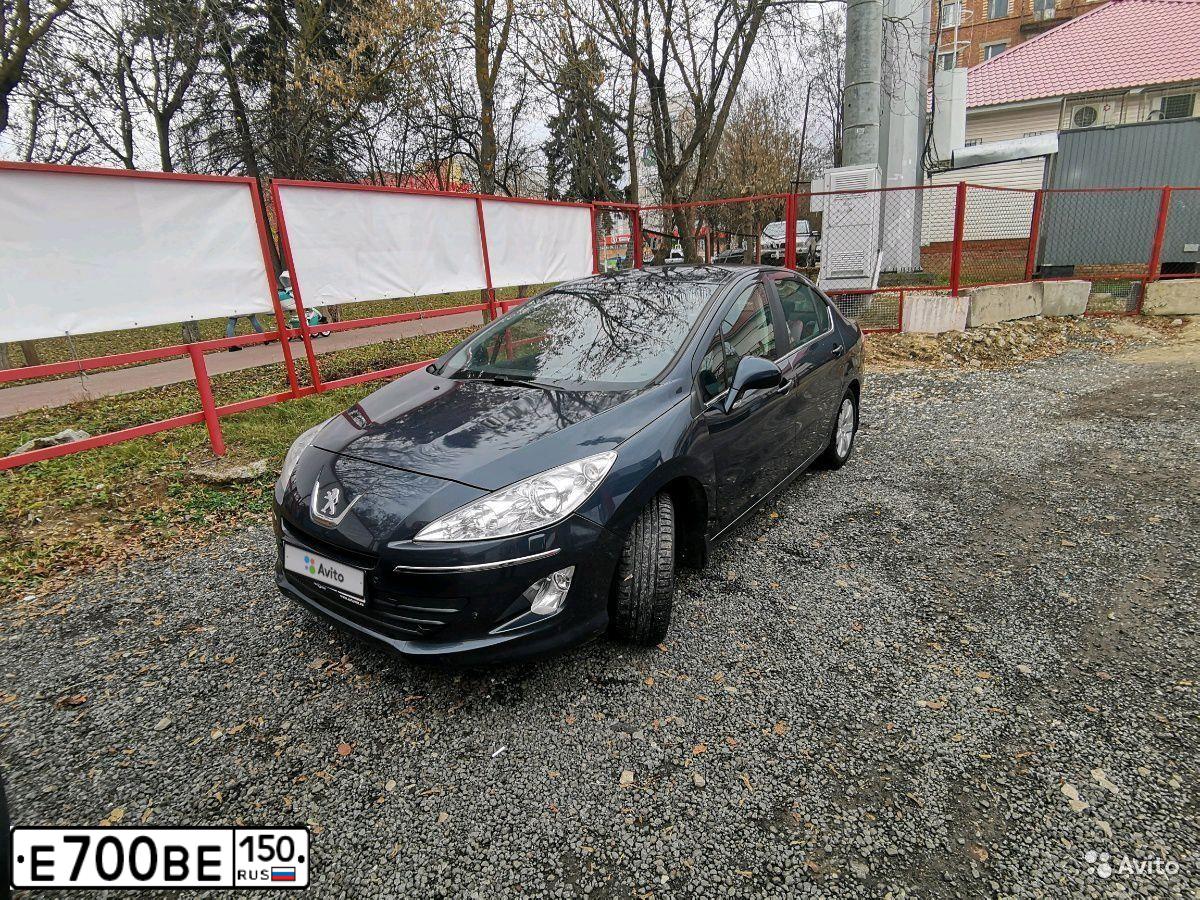 Фото автомобиля CHEVROLET TRACKER, 2001 — госномер Е700ВЕ150. Цвет: синий