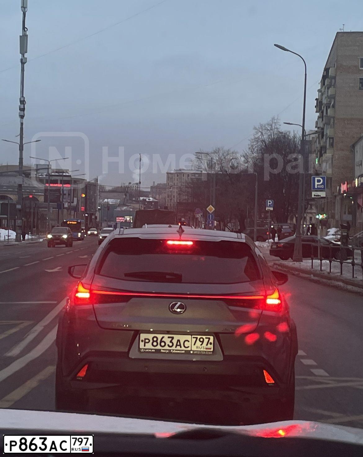 Фото автомобиля LEXUS UX, 2020 — госномер Р863АС797. Цвет: СЕРЫЙ