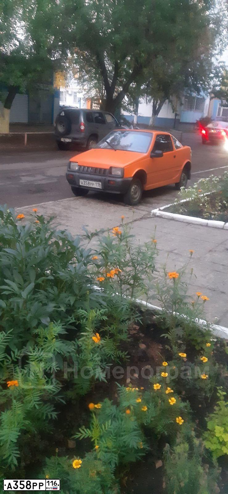 Фото автомобиля SEAZ OKA, 1996 — госномер А358РР116. Цвет: БЕЖЕВЫЙ