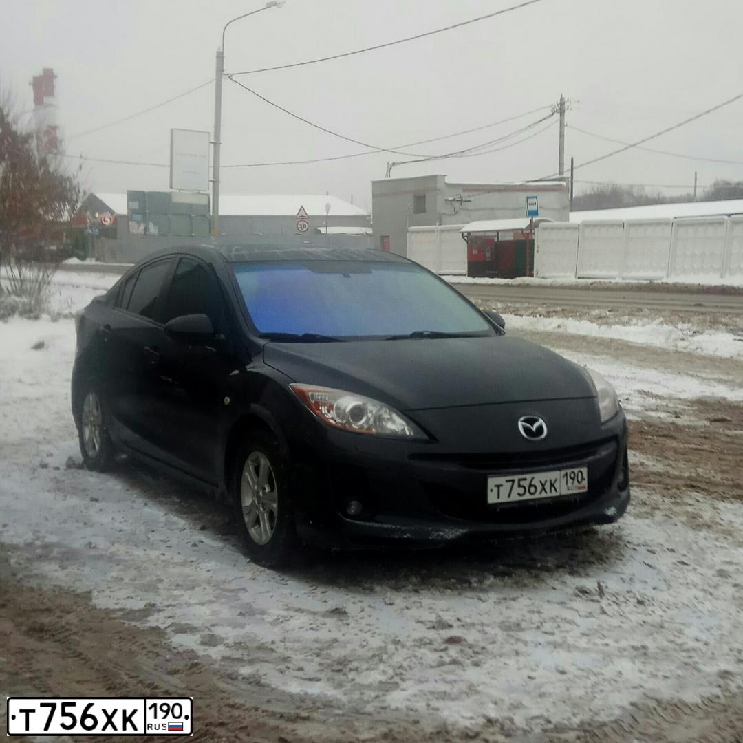 Фото автомобиля MAZDA 3, 2012 — госномер Н010ОМ790. Цвет: ЧЕРНЫЙ