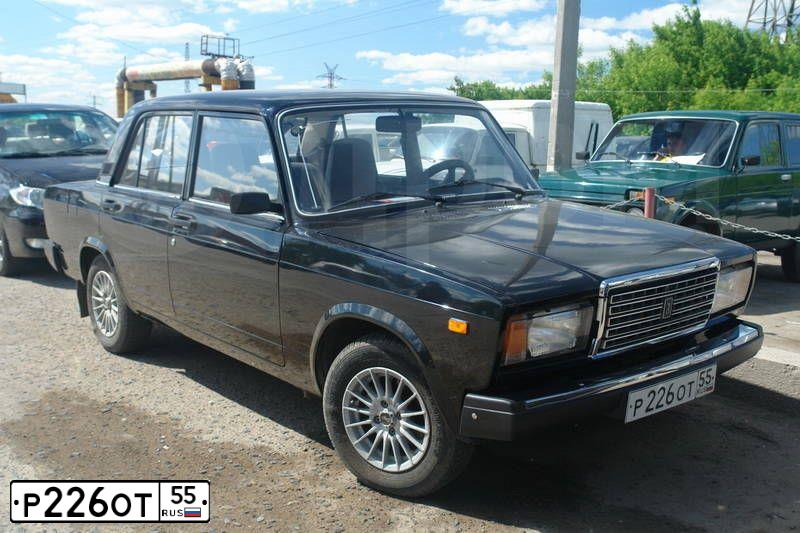 Фото автомобиля LADA 2107, 2010 — госномер А808ВН155. Цвет: Сине-Черный
