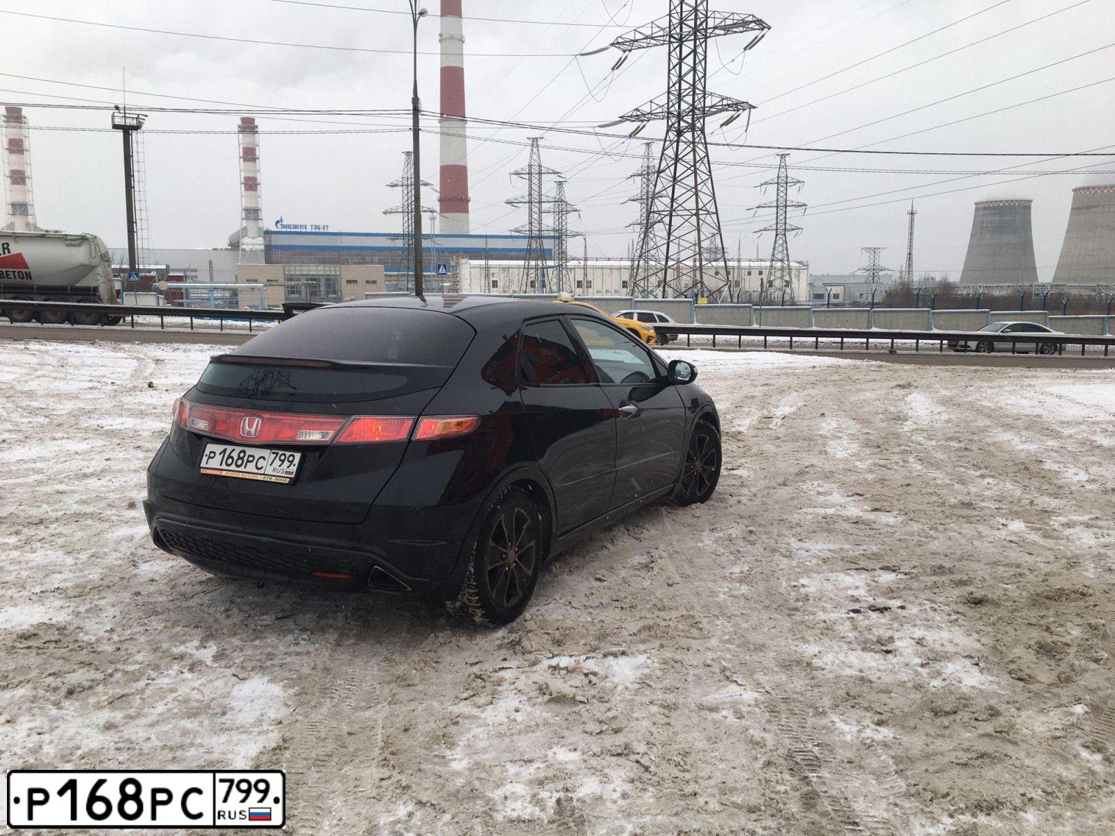 Фото автомобиля HONDA CIVIC, 2006 — госномер Е324УХ763. Цвет: ЧЕРНЫЙ