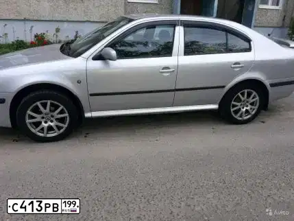 Фото автомобиля SKODA OCTAVIA, 2008 — госномер Т150ТО33. Цвет: СЕРЕБРИСТЫЙ