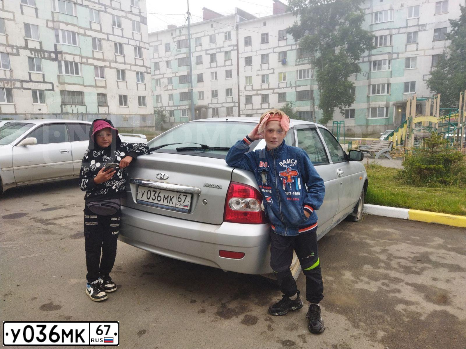 Фото автомобиля LADA 2172 PRIORA, 2010 — госномер У036МК67. Цвет: СЕРЕБРИСТЫЙ