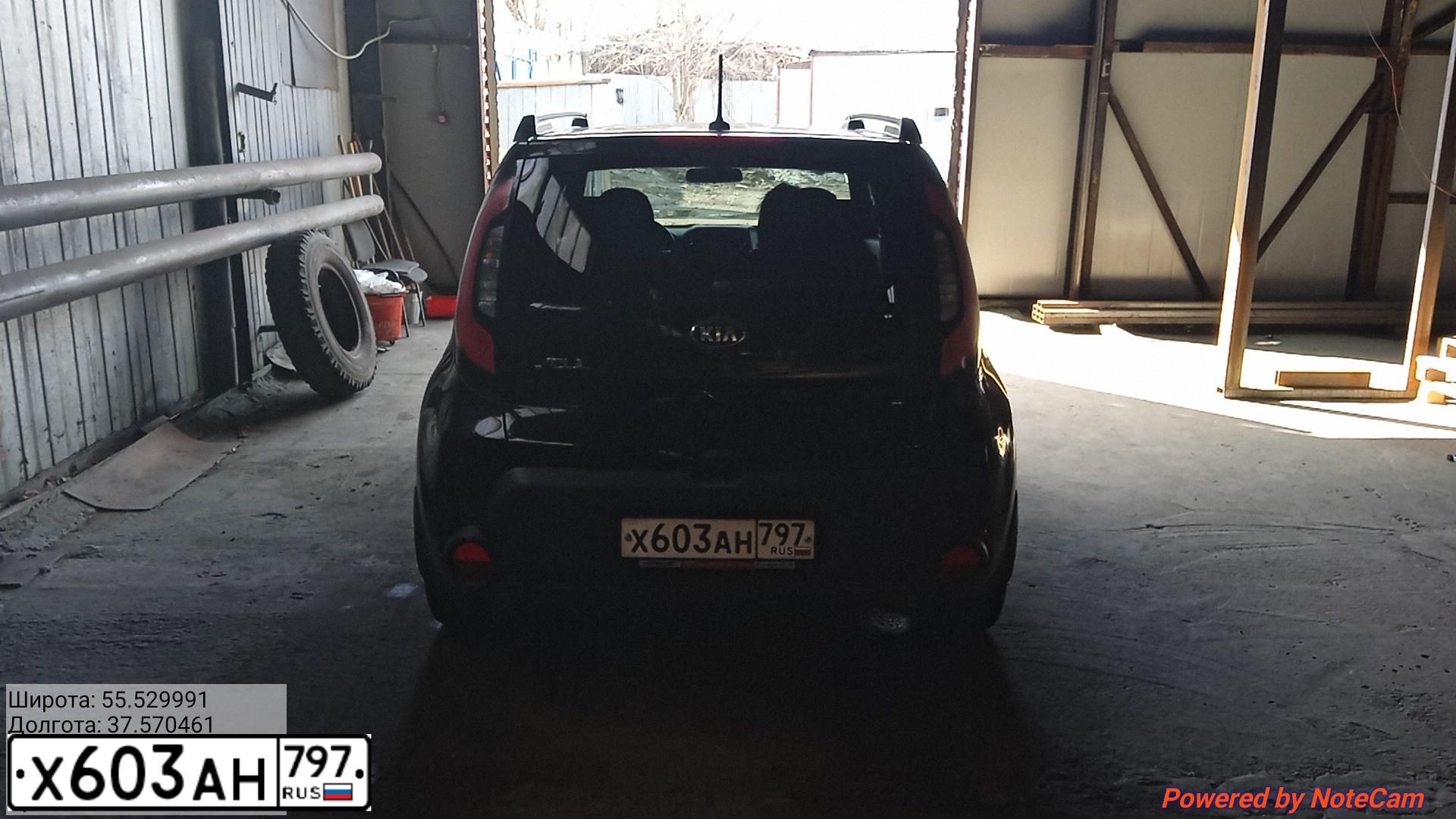 Фото автомобиля KIA SOUL, 2016 — госномер У700РР777. Цвет: ЧЕРНЫЙ