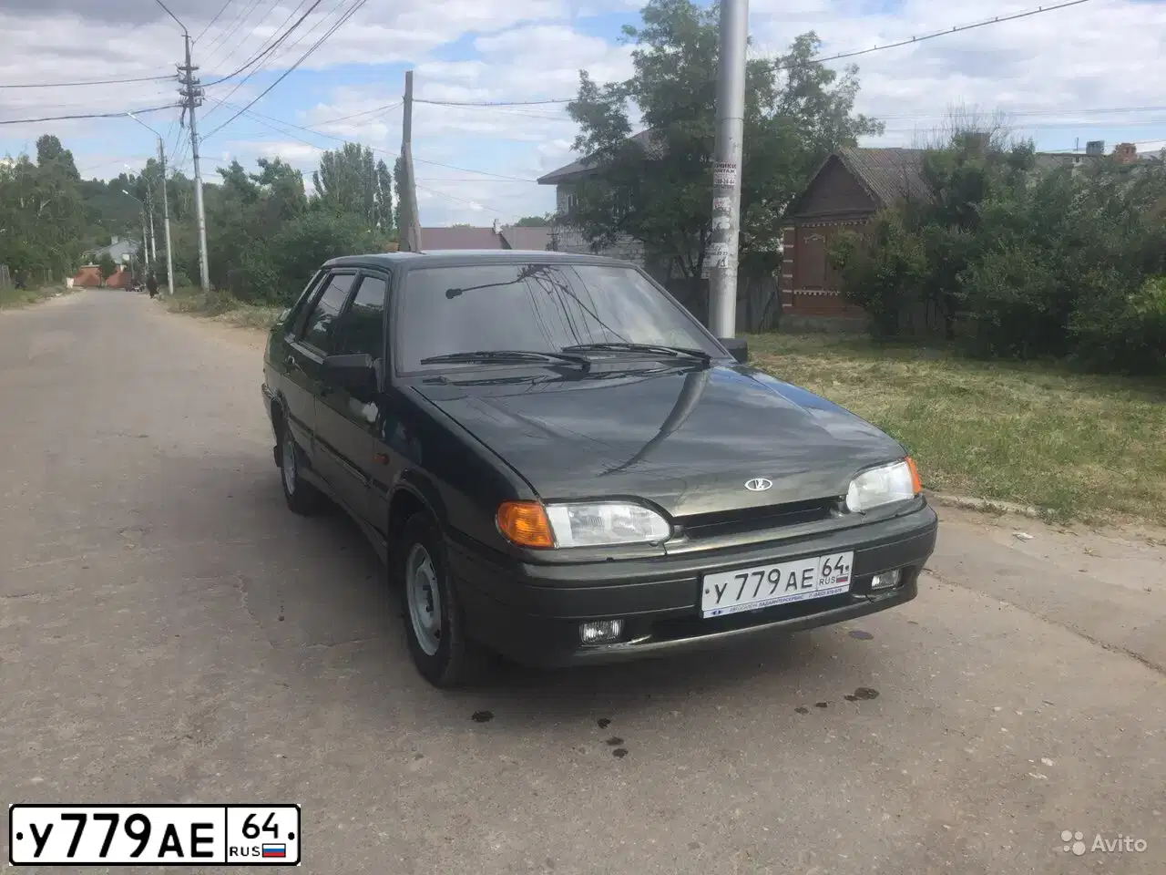 Фото автомобиля LADA 2115 SAMARA, 2007 — госномер Е005КТ180. Цвет: ЗОЛОТИСТЫЙ ТЕМНО-ЗЕЛЕНЫЙ