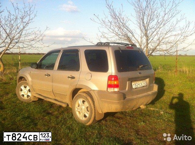 Фото автомобиля ФОРД ЕСКАП, 2001. Цвет: СЕРО-БЕЖЕВЫЙ