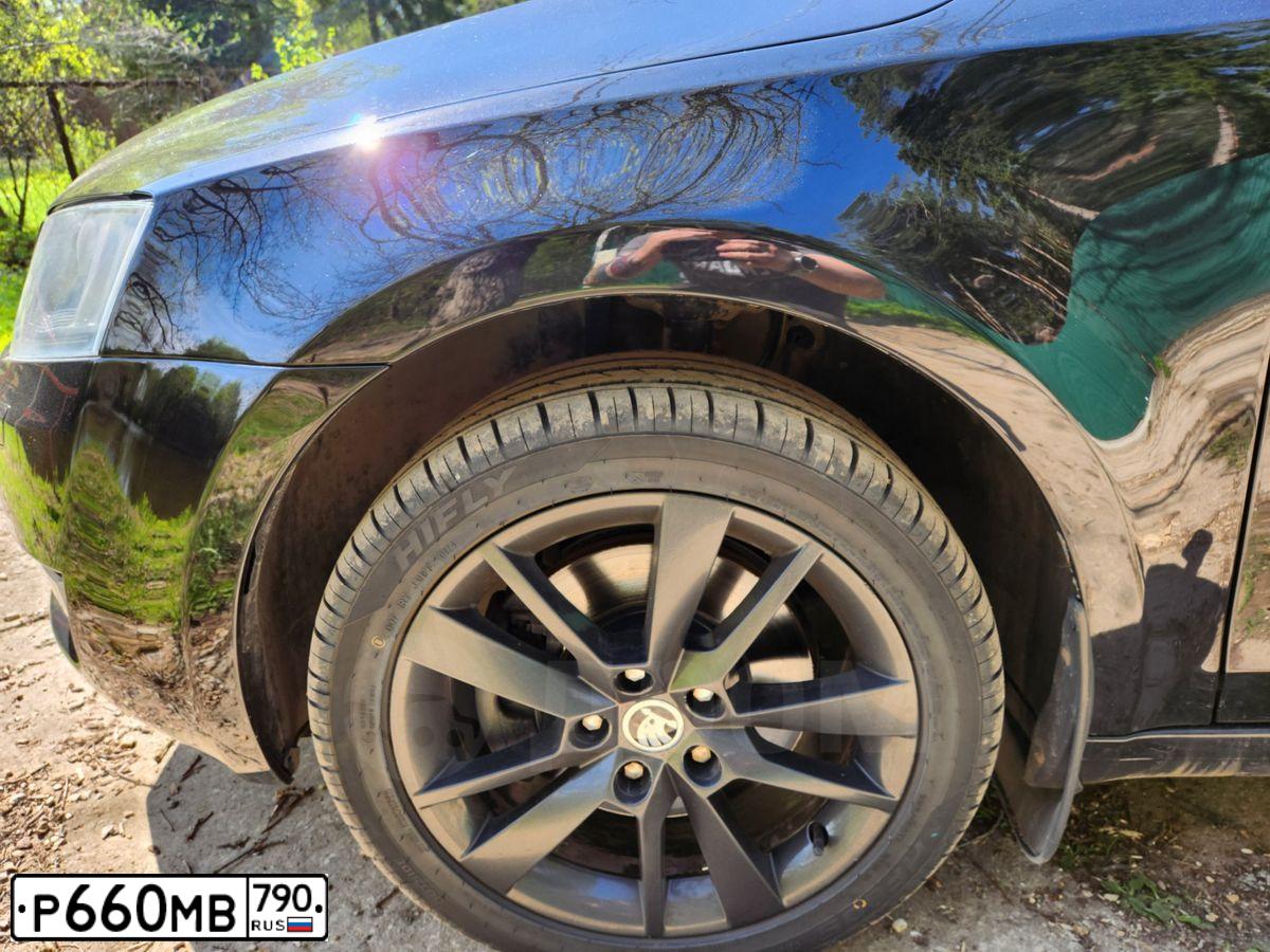 Фото автомобиля SKODA OCTAVIA, 2015 — госномер М819РН797. Цвет: ЧЕРНЫЙ