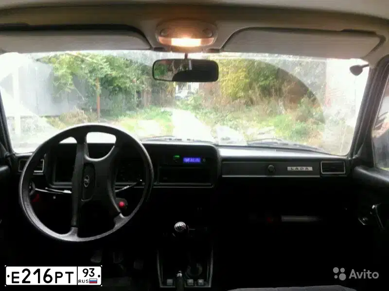 Фото автомобиля LADA 2107, 2008 — госномер Е216РТ93. Цвет: ЯРКО-БЕЛЫЙ