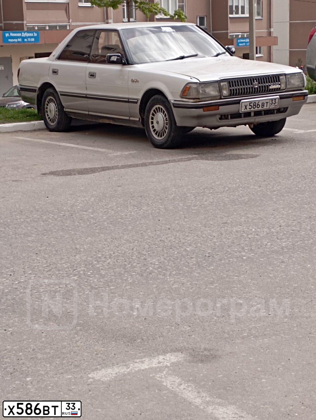 Фото автомобиля ТОЙОТА КРОУН, 1990 — госномер Х586ВТ33