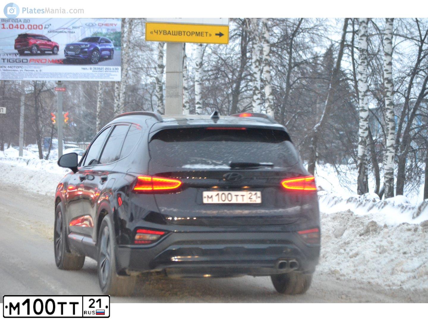 Фото автомобиля HYUNDAI I SANTA FE, 2019 — госномер М100ТТ21. Цвет: ЧЕРНЫЙ