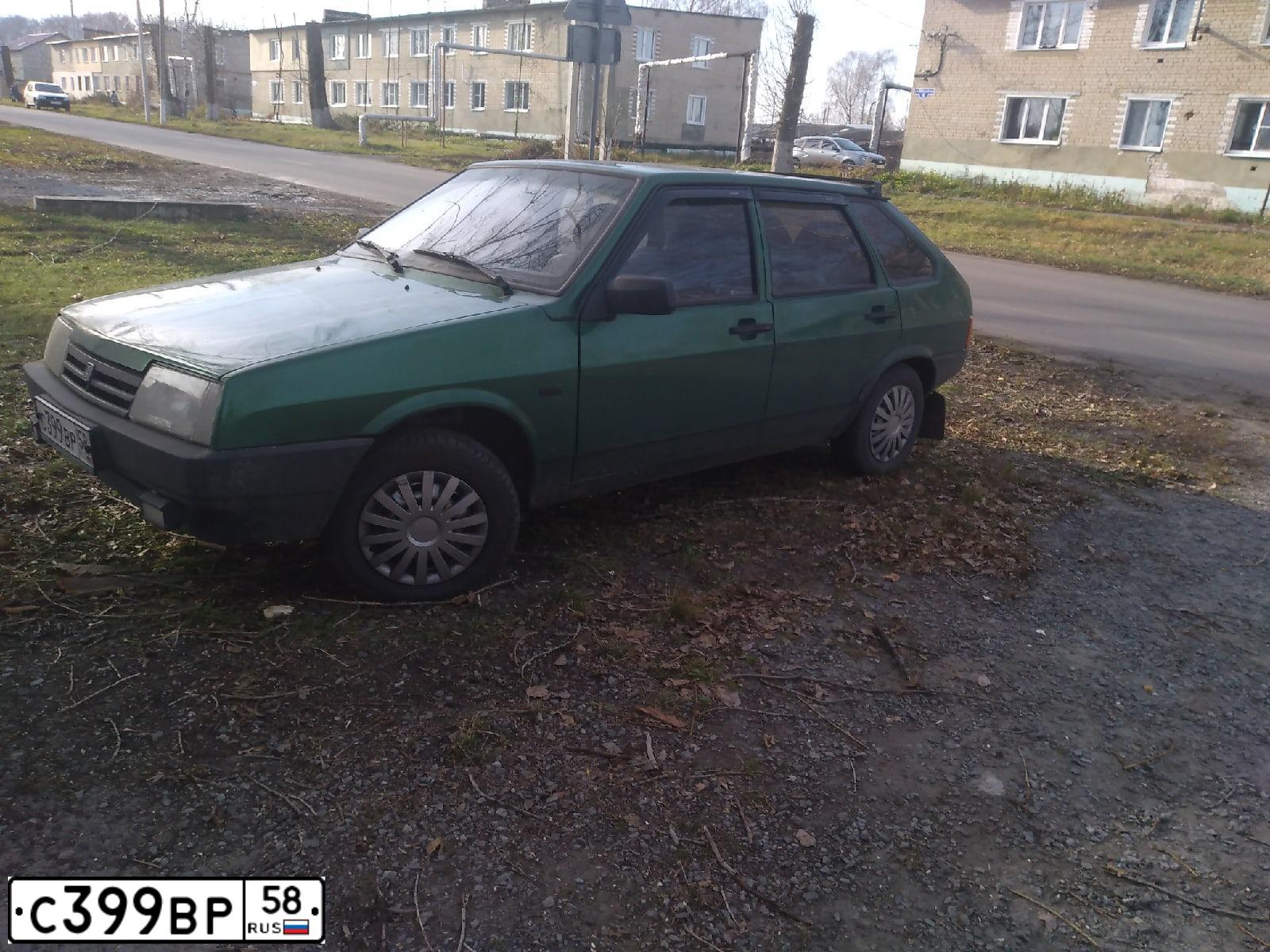 Фото автомобиля LADA 2109 SAMARA, 2000 — госномер С399ВР58. Цвет: СЕРЕБРИСТЫЙ ЯРКО-ЗЕЛЕНЫЙ