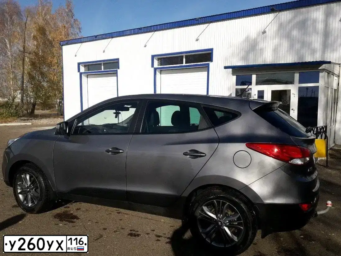 Фото автомобиля HYUNDAI IX35, 2015 — госномер В100МВ716
