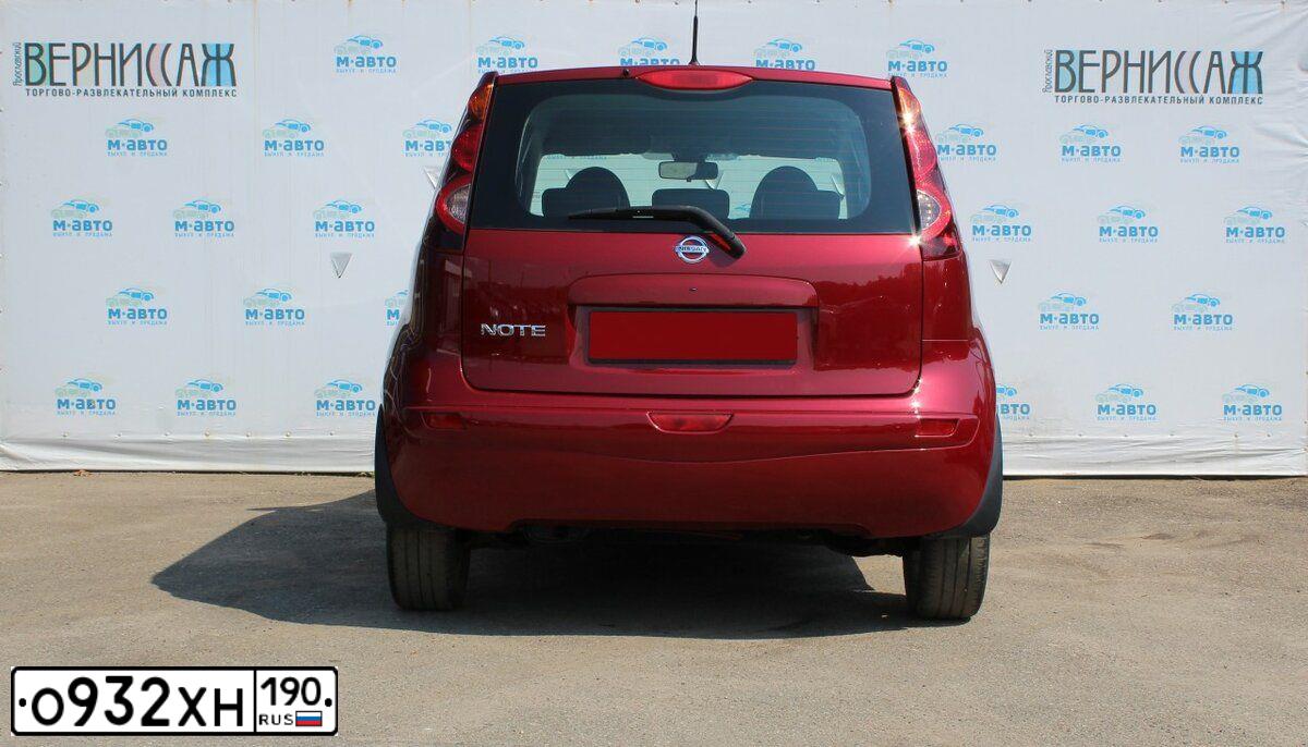 Фото автомобиля NISSAN NOTE, 2012 — госномер У510ВТ44. Цвет: КРАСНЫЙ