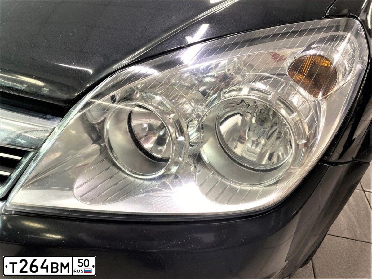 Фото автомобиля OPEL ASTRA, 2013 — госномер Т264ВМ50. Цвет: ЧЕРНЫЙ