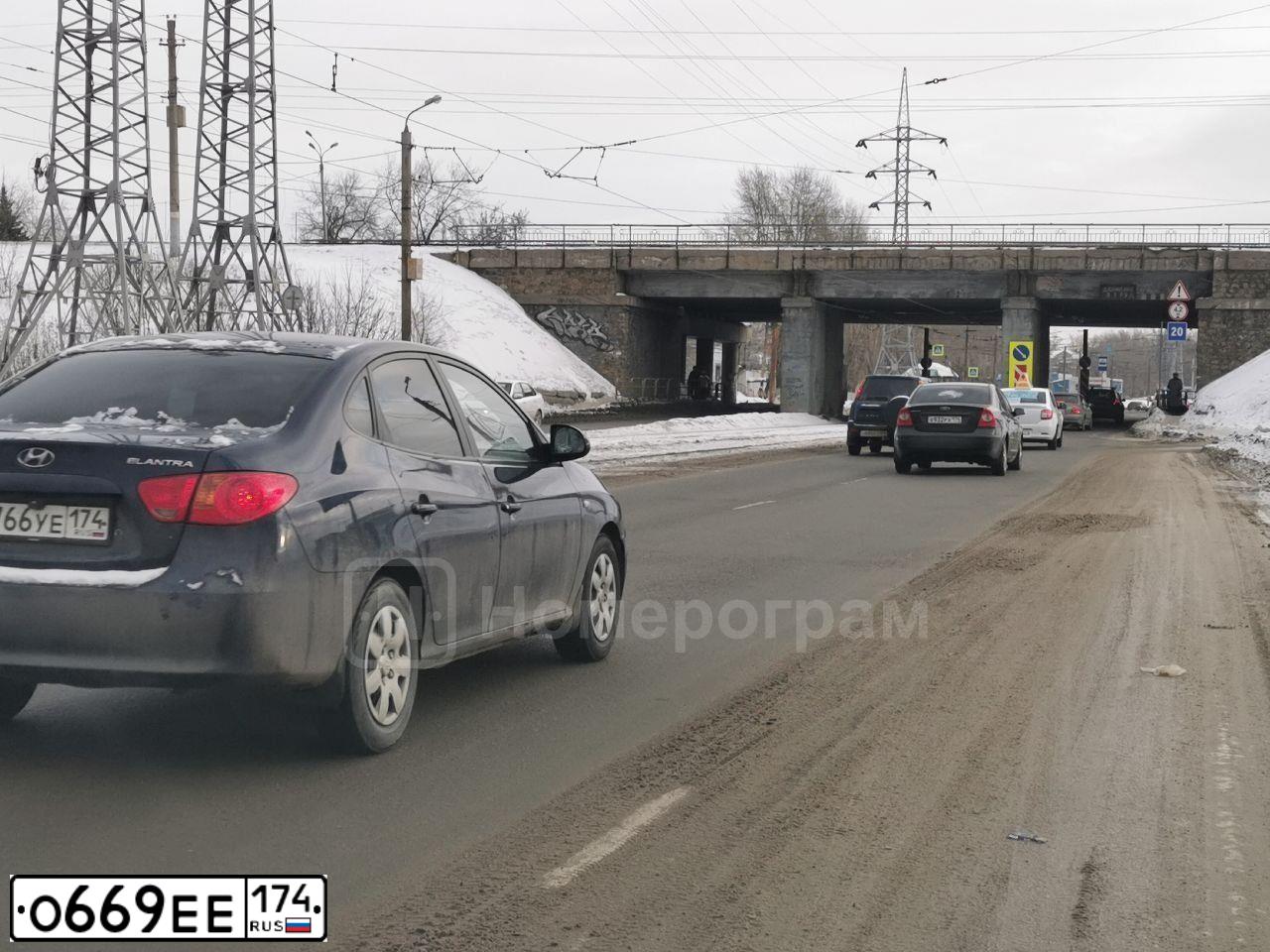Фото автомобиля CHEVROLET LACETTI, 2008 — госномер О669ЕЕ174. Цвет: СИНИЙ