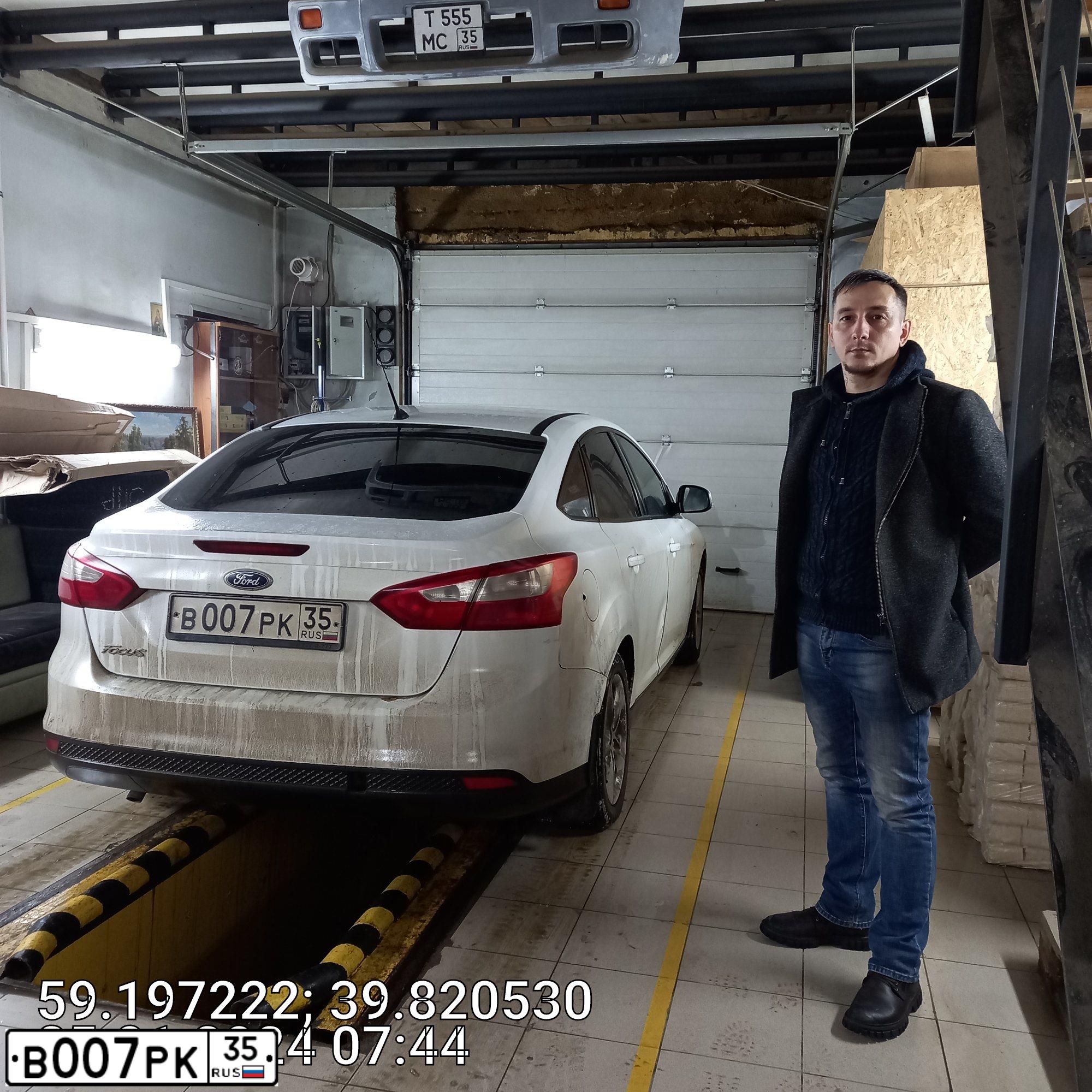 Фото автомобиля FORD FOCUS, 2008 — госномер В007РК35. Цвет: ТЕМНО-СЕРЫЙ