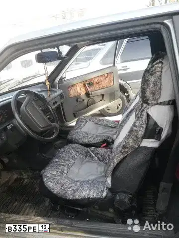 Фото автомобиля LADA 2113 SAMARA, 2007 — госномер В335РЕ13. Цвет: СРЕДНИЙ СЕРО-ЗЕЛЕН МЕТ.