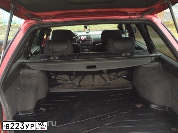 Фото автомобиля SUBARU OUTBACK, 1996 — госномер В223УР93. Цвет: ВИШНЕВЫЙ