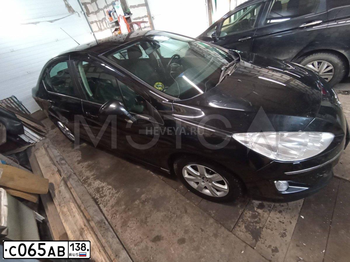 Фото автомобиля PEUGEOT 408, 2013 — госномер С065АВ138. Цвет: ЧЕРНЫЙ