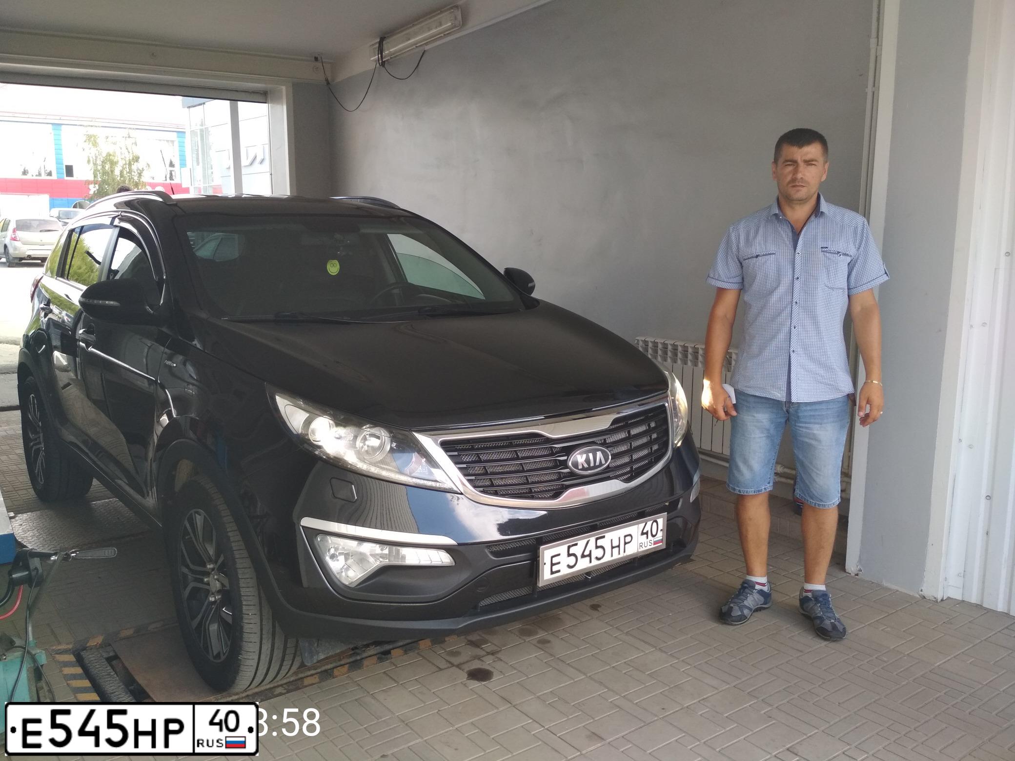 Фото автомобиля HONDA CR-V, 1998 — госномер Е545НР40. Цвет: ЧЕРНЫЙ