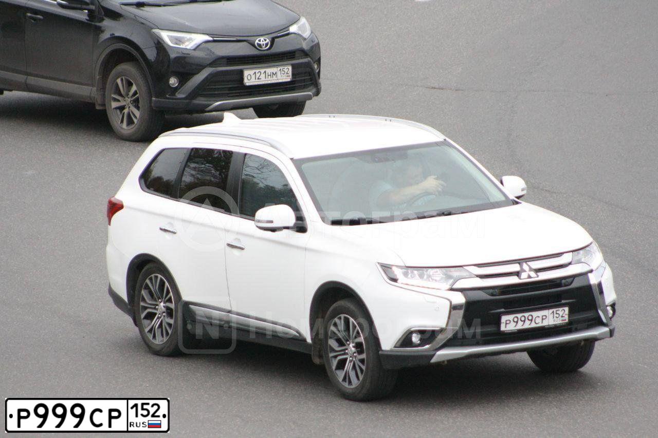 Фото автомобиля MITSUBISHI OUTLANDER, 2017 — госномер Р999СР152. Цвет: Белый