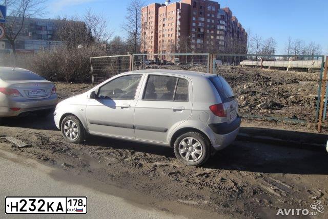 Фото автомобиля HYUNDAI GETZ, 2009 — госномер Е071ОТ126. Цвет: СЕРЕБРИСТЫЙ