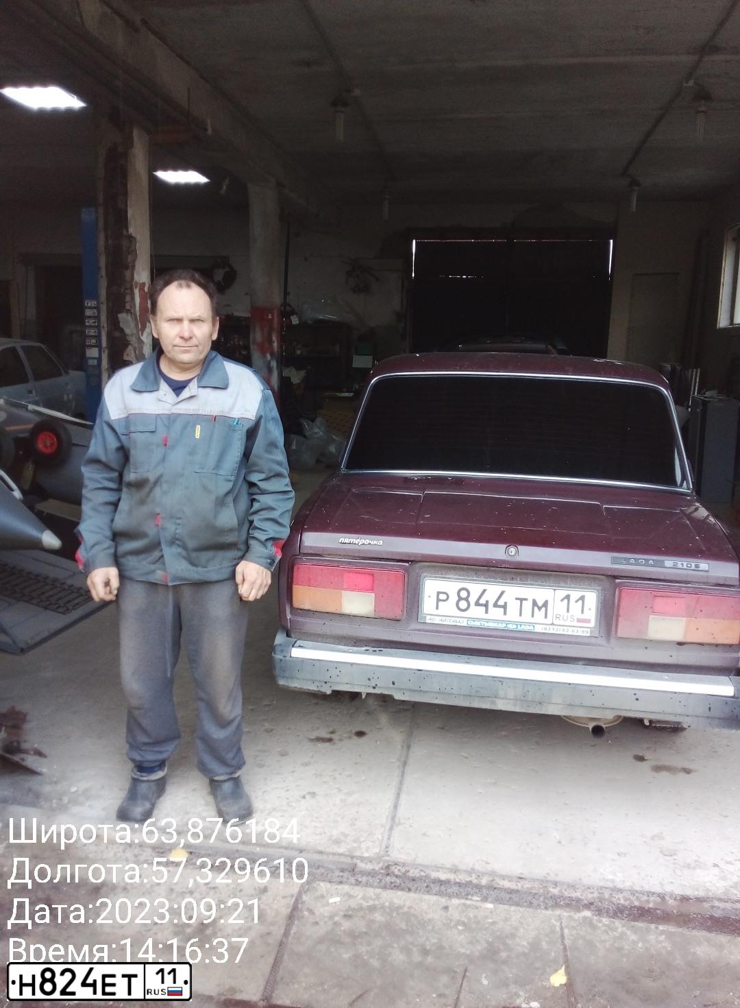 Фото автомобиля LADA 2105, 2007 — госномер Р549УА11. Цвет: ТЕМНО-ВИШНЕВЫЙ
