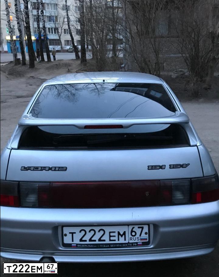 Фото автомобиля LADA 2112, 2006 — госномер Т222ЕМ67. Цвет: СЕРЕБРИСТЫЙ