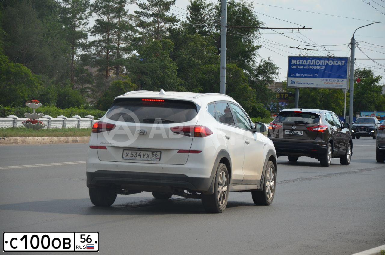 Фото автомобиля NISSAN QASHQAI, 2014 — госномер Н036АТ56. Цвет: бронзовый