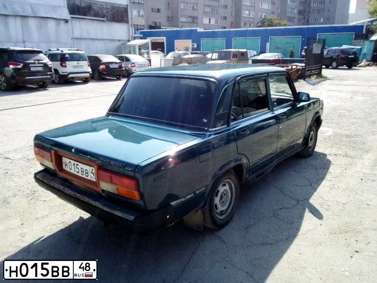 Фото автомобиля LADA 2107, 2005 — госномер Р806НЕ36. Цвет: Сине-зеленый