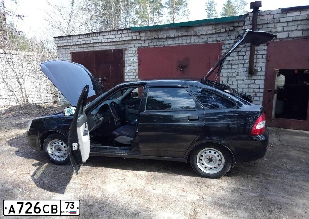 Фото автомобиля LADA 2172 PRIORA, 2008 — госномер А726СВ73. Цвет: Сине-Черный