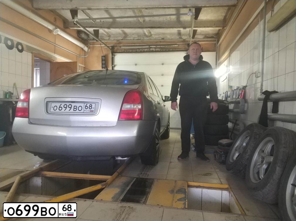 Фото автомобиля NISSAN PRIMERA, 2004 — госномер Р112МЕ68. Цвет: Серебристый