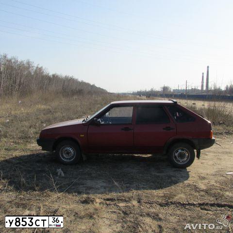 Фото автомобиля LADA 2109 SAMARA, 1997 — госномер Т093СА77. Цвет: ВИШНЕВЫЙ