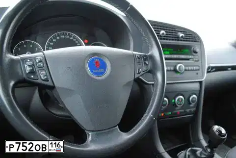 Фото автомобиля SAAB 9-3, 2007 — госномер У400ХР16. Цвет: КРАСНЫЙ