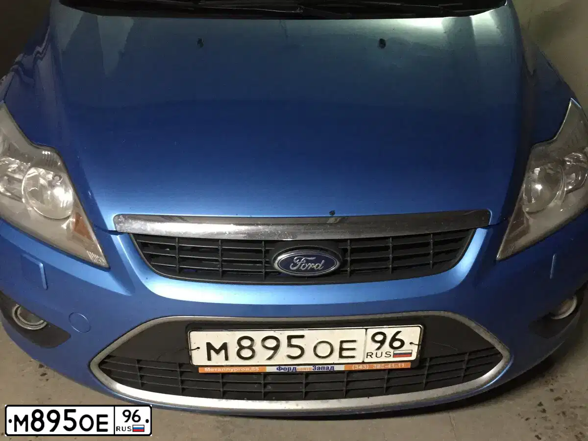 Фото автомобиля FORD FOCUS, 2008 — госномер М895ОЕ96. Цвет: ГОЛУБОЙ