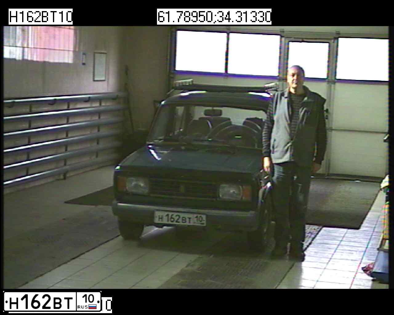 Фото автомобиля LADA 2105, 2006 — госномер Н162ВТ10. Цвет: Темно-зеленый