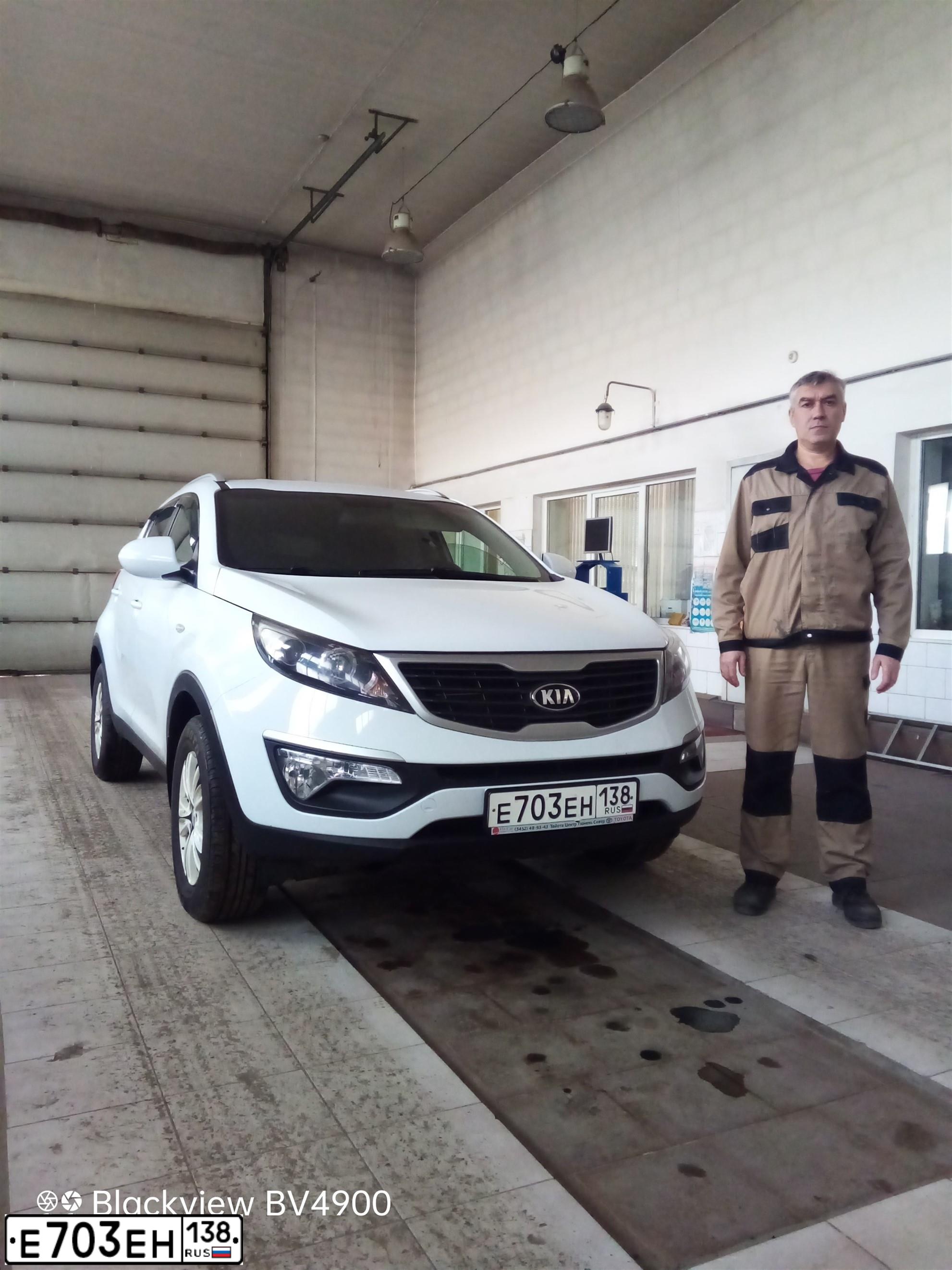Фото автомобиля KIA SPORTAGE, 2013 — госномер А333КМ72. Цвет: Белый
