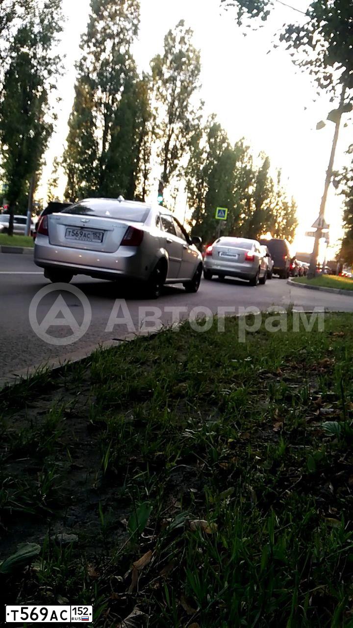 Фото автомобиля CHEVROLET LACETTI, 2007 — госномер Т569АС152. Цвет: СЕРЕБРИСТЫЙ