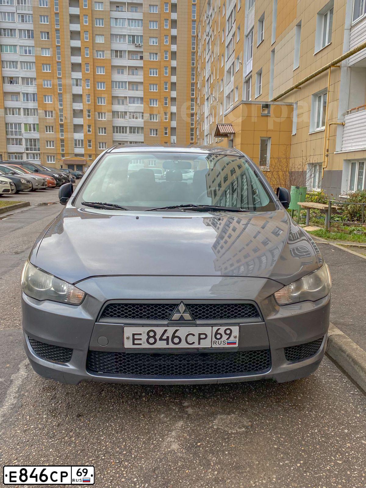 Фото автомобиля MITSUBISHI LANCER, 2010 — госномер В529ТР76. Цвет: СЕРЫЙ