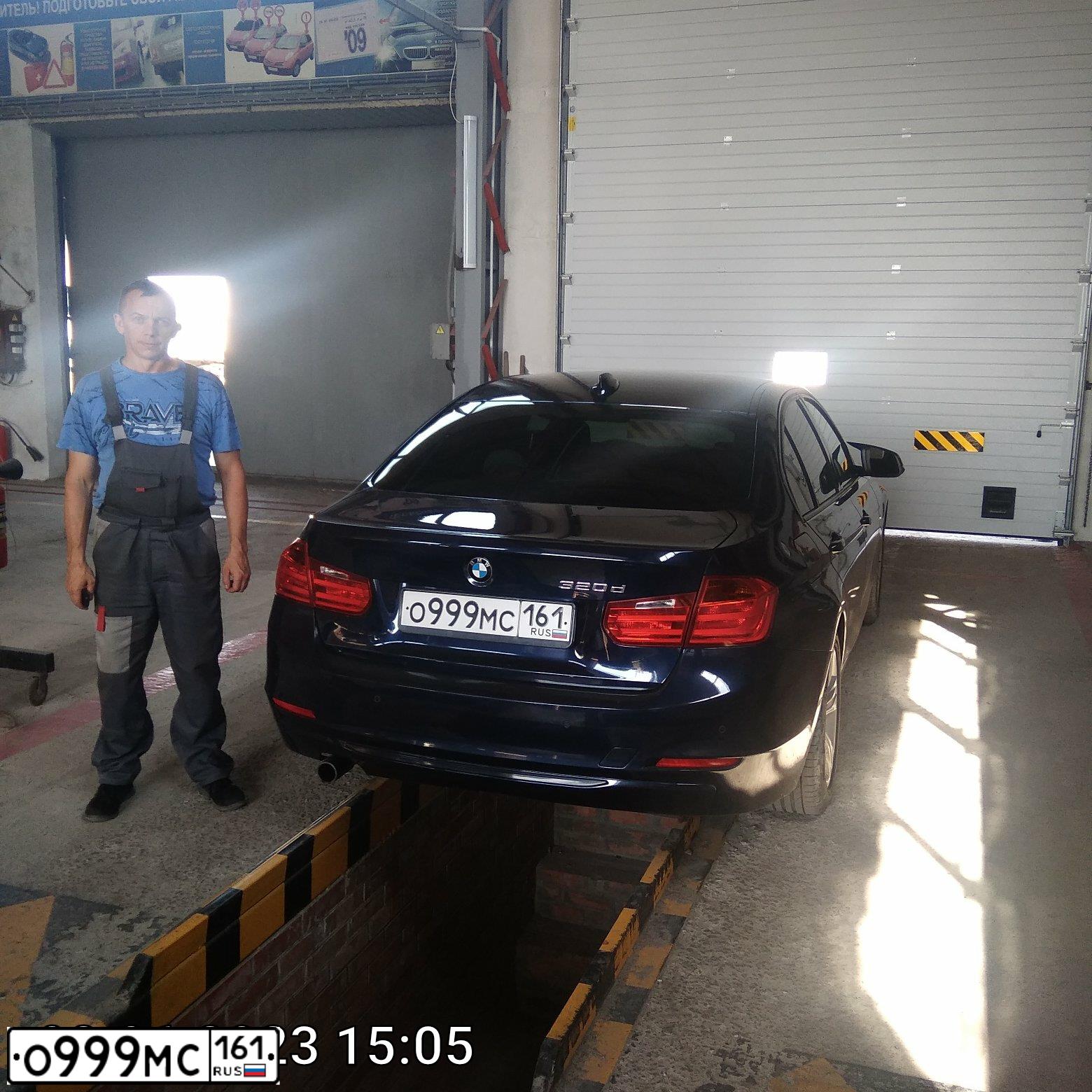 Фото автомобиля BMW 320D, 2012 — госномер Т667КЕ761