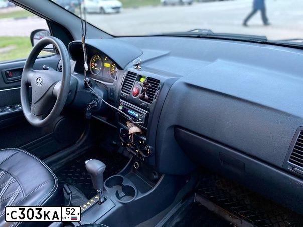 Фото автомобиля RENAULT MEGANE, 2007 — госномер Х684НЕ37. Цвет: ЧЕРНЫЙ