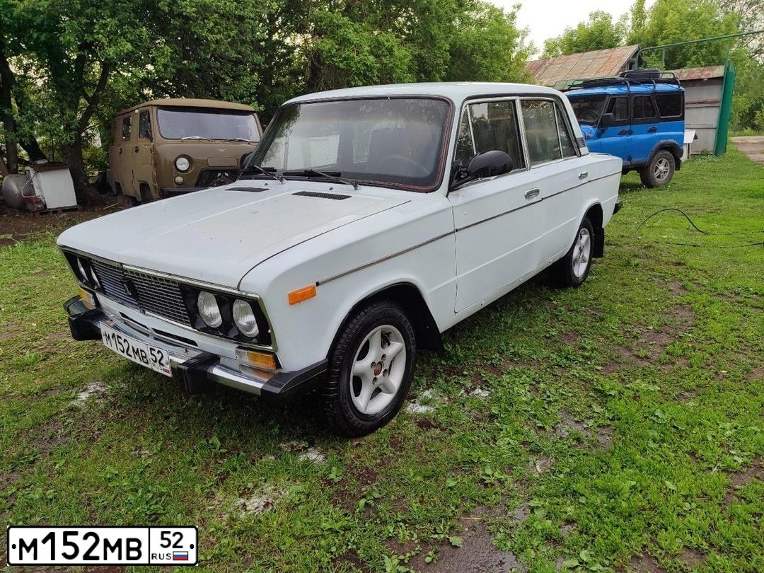 Фото автомобиля LADA 2106, 1996 — госномер М152МВ52. Цвет: Белый