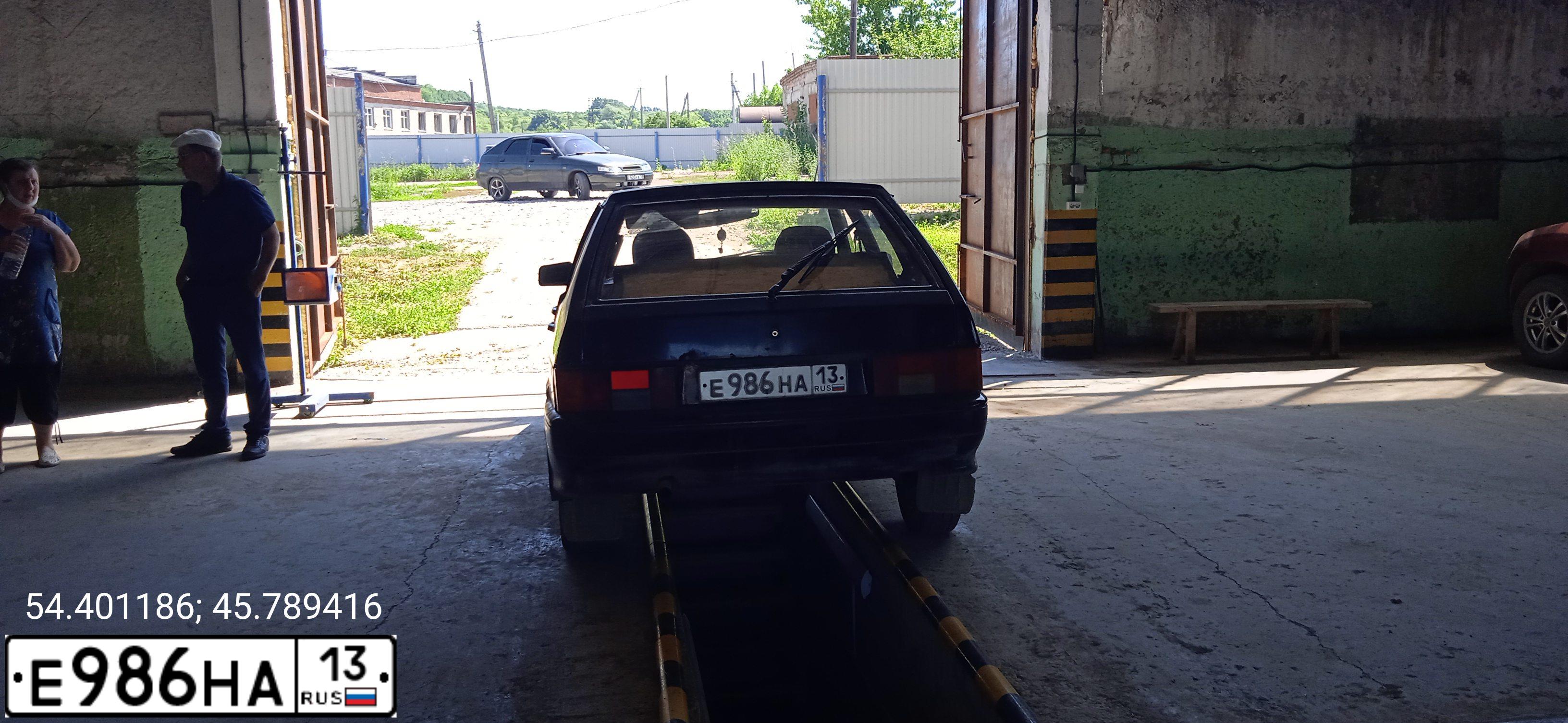Фото автомобиля GAZ 3302 EL, 2004 — госномер Е986КА13. Цвет: СНЕЖНО-БЕЛЫЙ