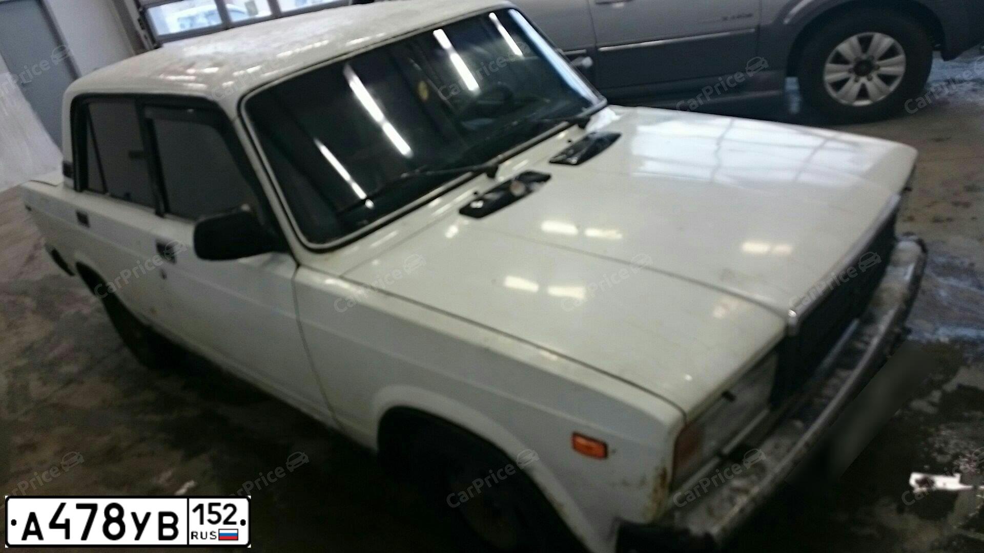 Фото автомобиля LADA 2107, 2003 — госномер О853ВЕ152. Цвет: БЕЛЫЙ