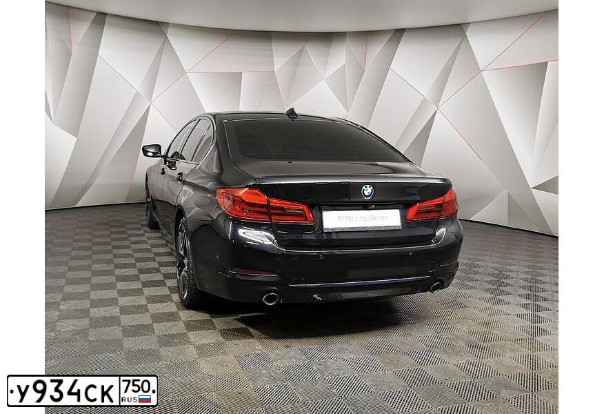 Фото автомобиля BMW SERIE 5, 2017 — госномер Н784ЕК977. Цвет: ЧЕРНЫЙ