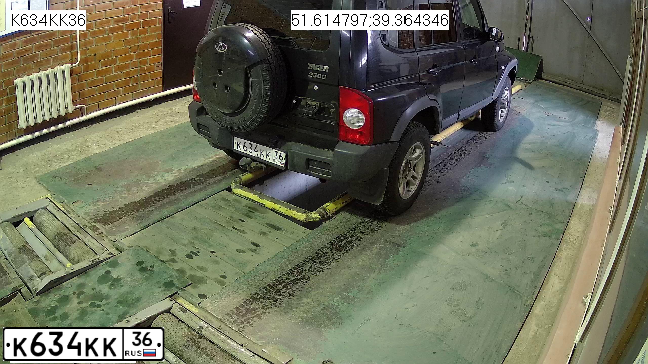 Фото автомобиля TAGAZ TAGER, 2010 — госномер К634КК36. Цвет: ЧЕРНЫЙ