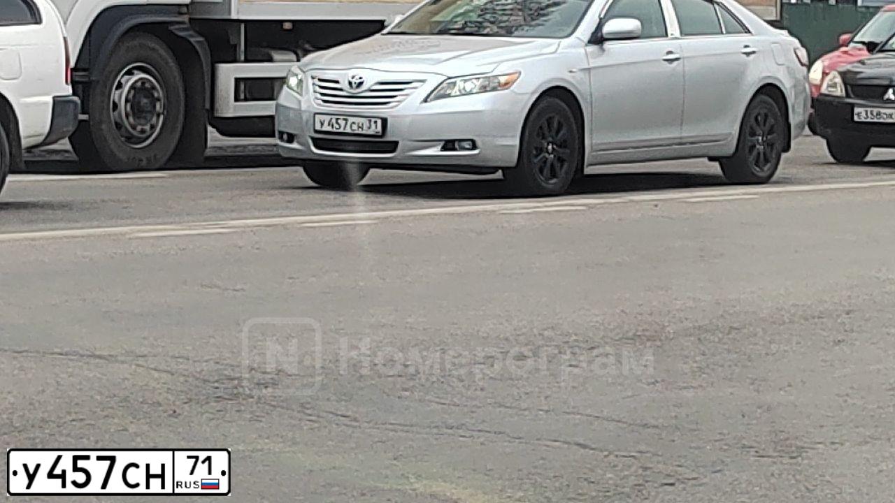 Фото автомобиля LADA 2170 PRIORA, 2008 — госномер В156АМ250. Цвет: Темно-зеленый