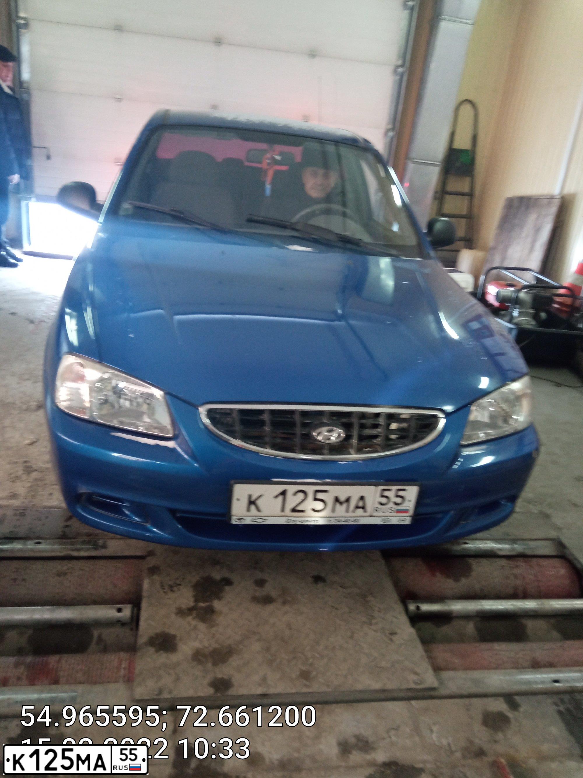 Фото автомобиля TAGAZ ACCENT, 2003 — госномер К125МА55. Цвет: синий