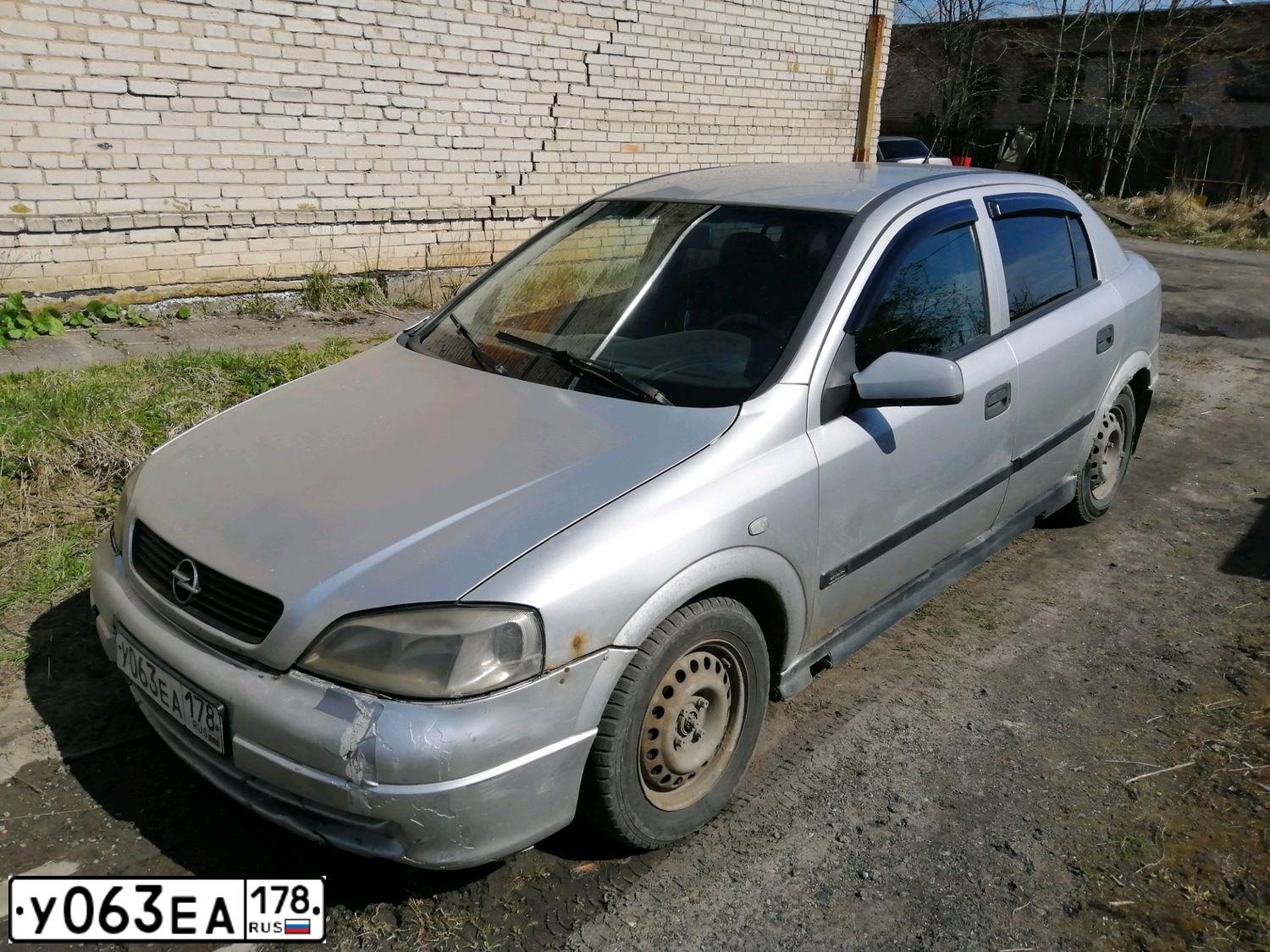 Фото автомобиля OPEL ASTRA, 2000 — госномер У063ЕА178. Цвет: СЕРЕБРИСТЫЙ
